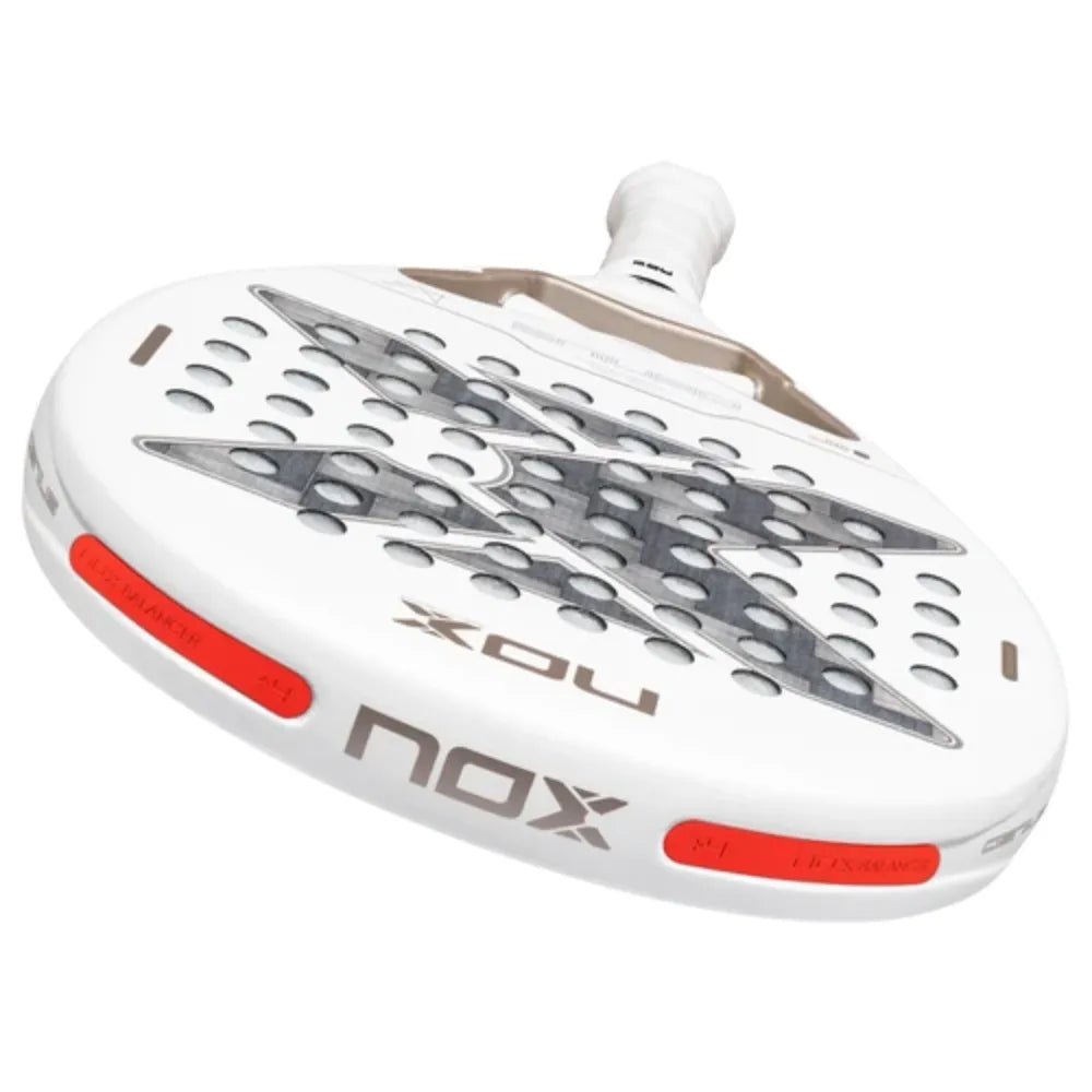 Pala Nox AT10 Genius 12K Alum XTREM Lite 2027 Agustín Tapia para Pádel