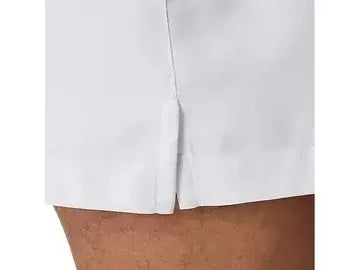 pantalón corto asics court 7in hombre con bolsillos funcionales y ventilados