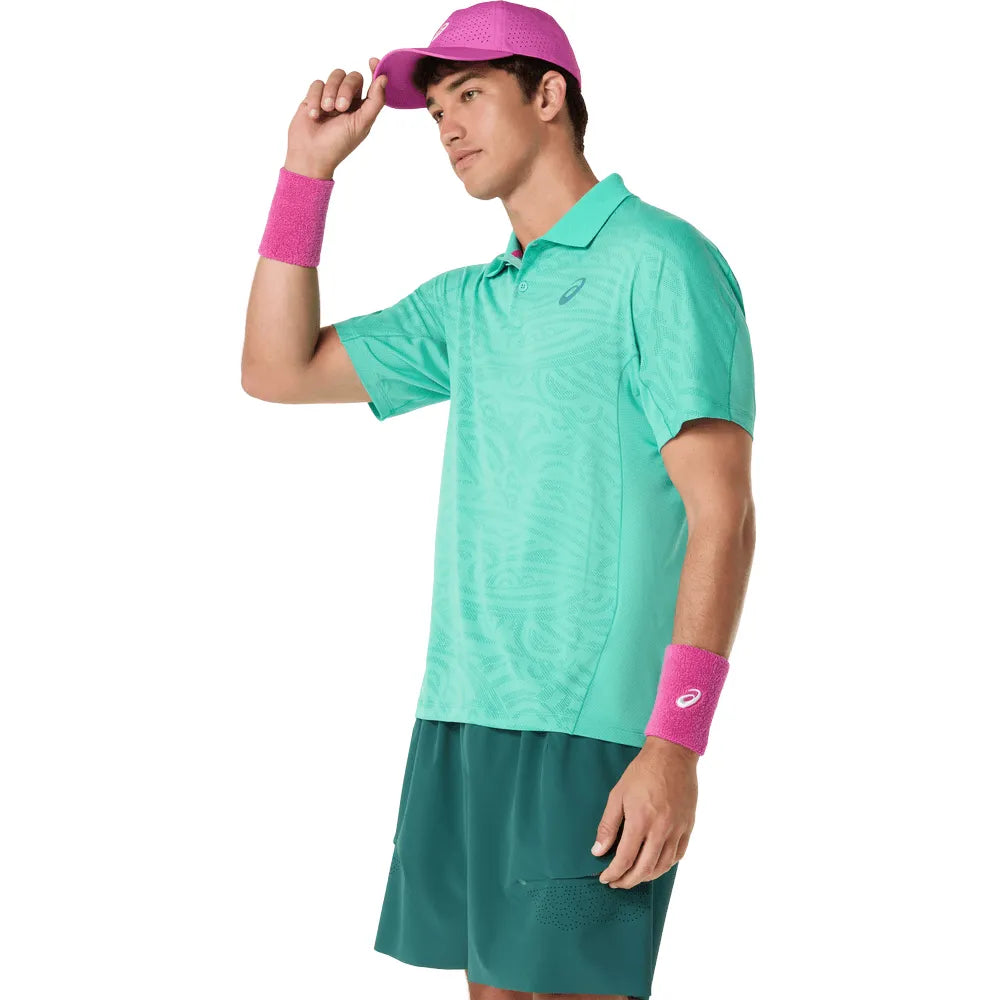 polo tenis asics match jacquard polo ss top aurora green con inserción de malla trasera