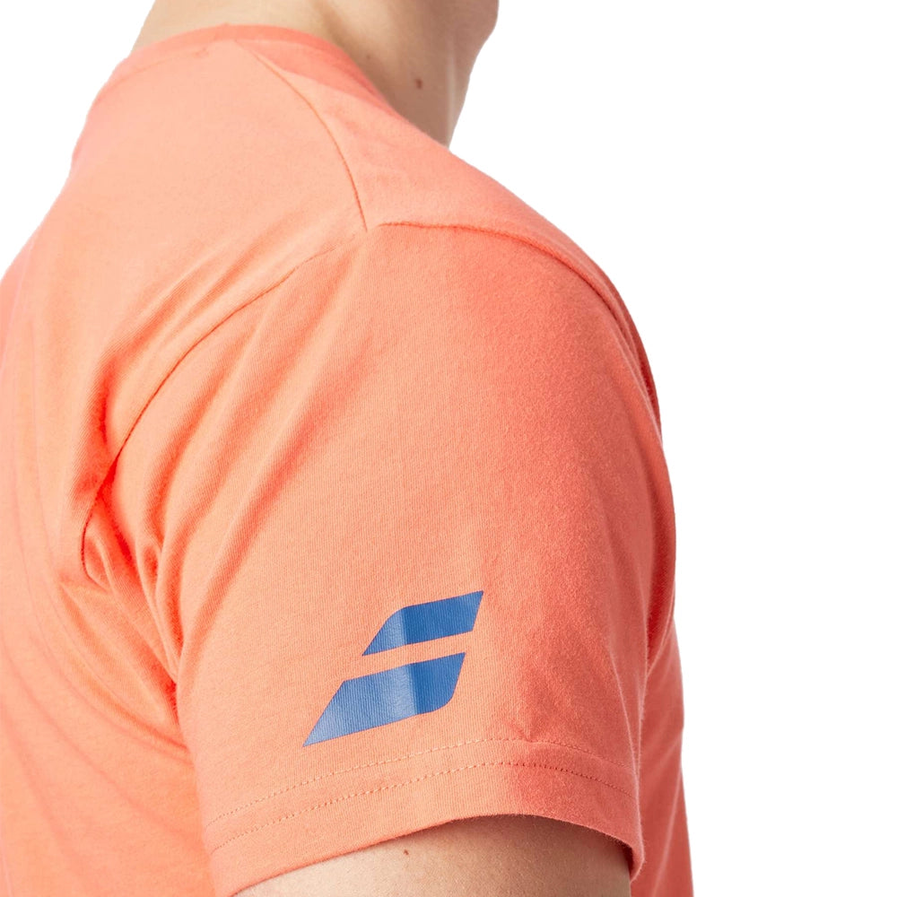 camiseta deportiva coral babolat con bandera grande para deportes raqueta