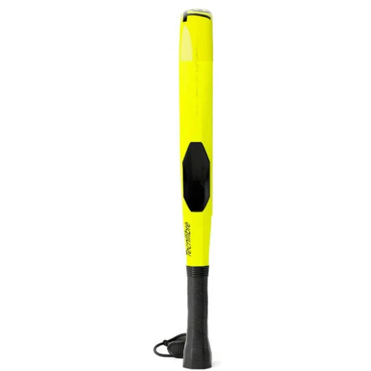 Bomba Max pala de padel profesional con carbono 18K y balance alto