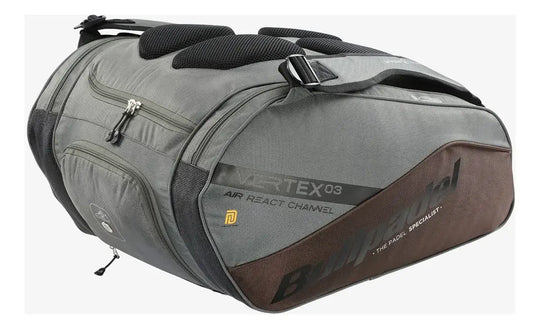 raquetero bullpadel vertex 03 con compartimento térmico para raquetas y asas ergonómicas