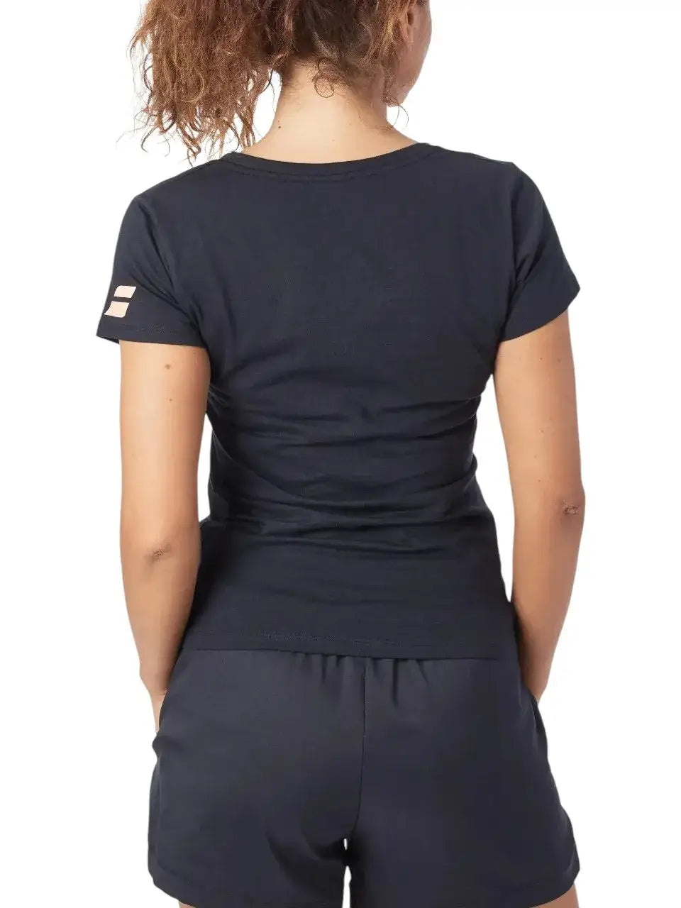 camiseta deportiva negra babolat mujer con estilo moderno y elegante