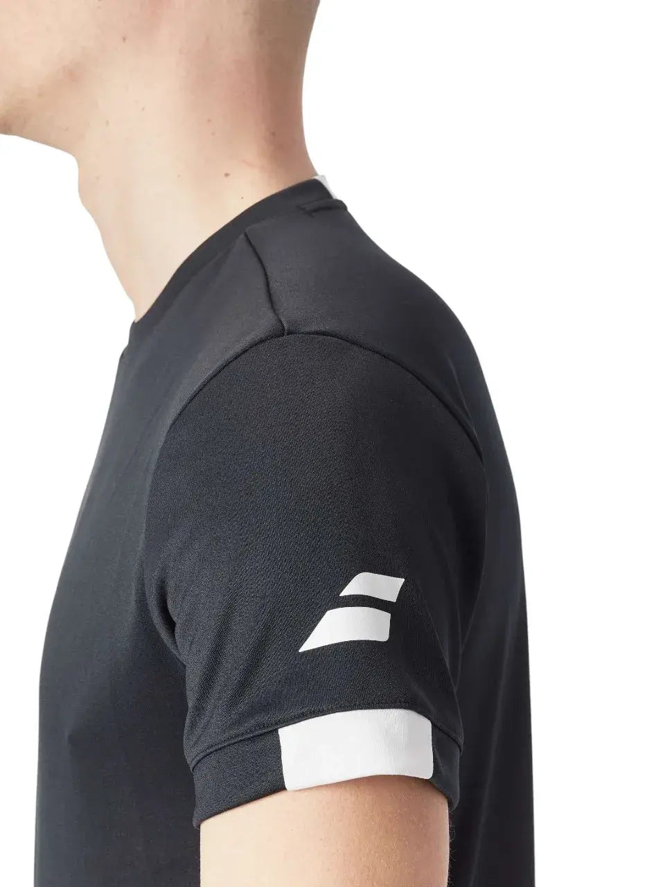 camiseta negra babolat hombre con estilo deportivo y ajuste regular