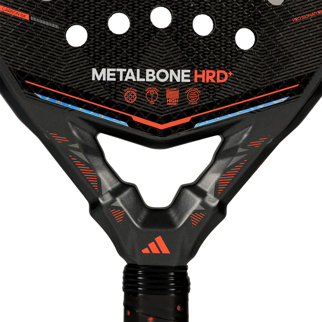 raqueta adidas metalbone hrd con superficie de carbono 16k aluminizado