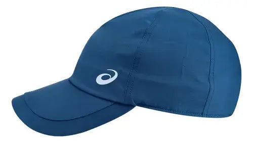 gorra asics azul con logo blanco y ajuste trasero para pádel