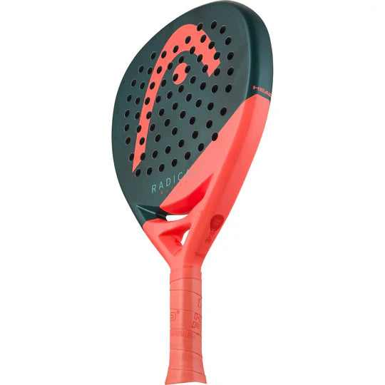 pala de padel Head Radical Motion 2026 con forma lágrima y balance medio para control y precisión en juego de pádel