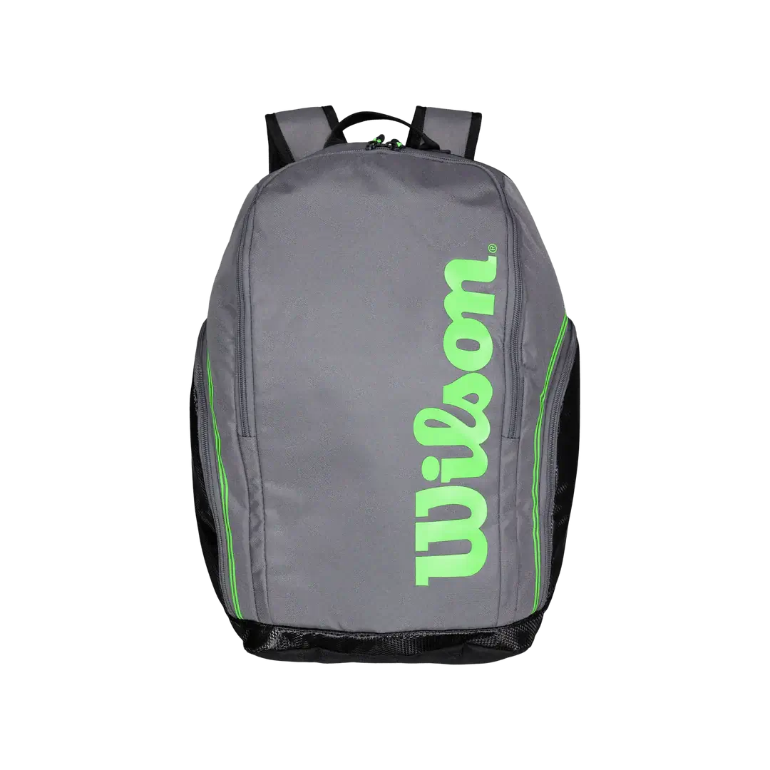 mochila Wilson con correas acolchadas grises y negro para mayor confort