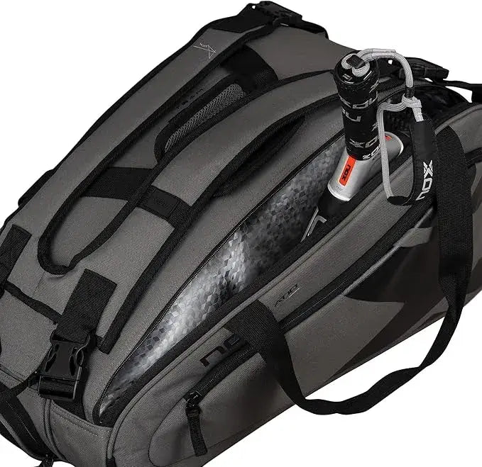 mochila nox pro series para pádel con diseño profesional y sobrio