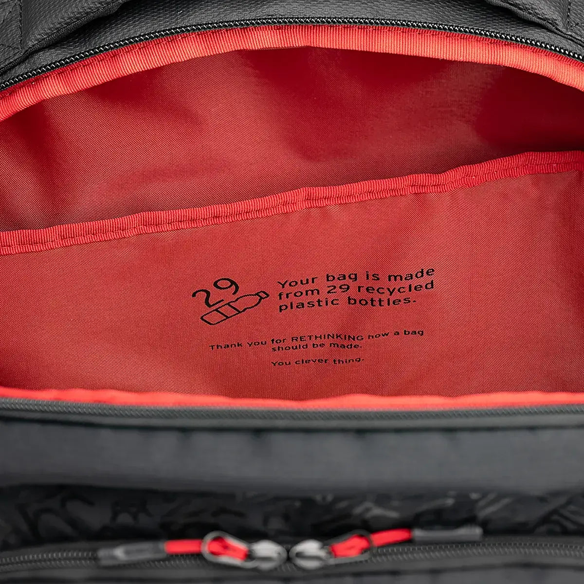 paletero pádel funcional con capacidad máxima y bolsillos especializados