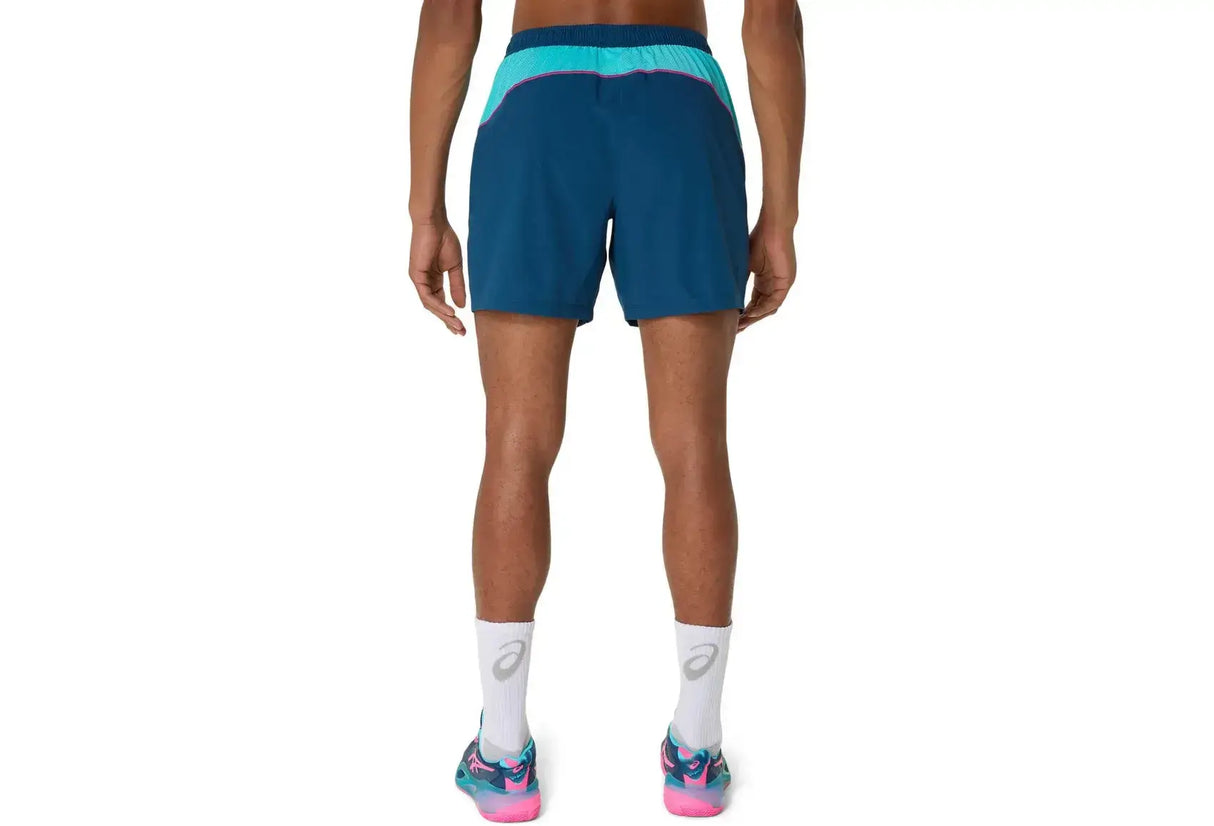 short padel con libertad de movimiento azul turquesa y rosa
