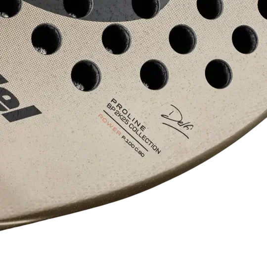 pala bullpadel vertex 04 w con núcleo eva soft y balance alto