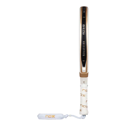 Pala de Pádel Nox AT10 Genius 12K Alum Xtrem 2026