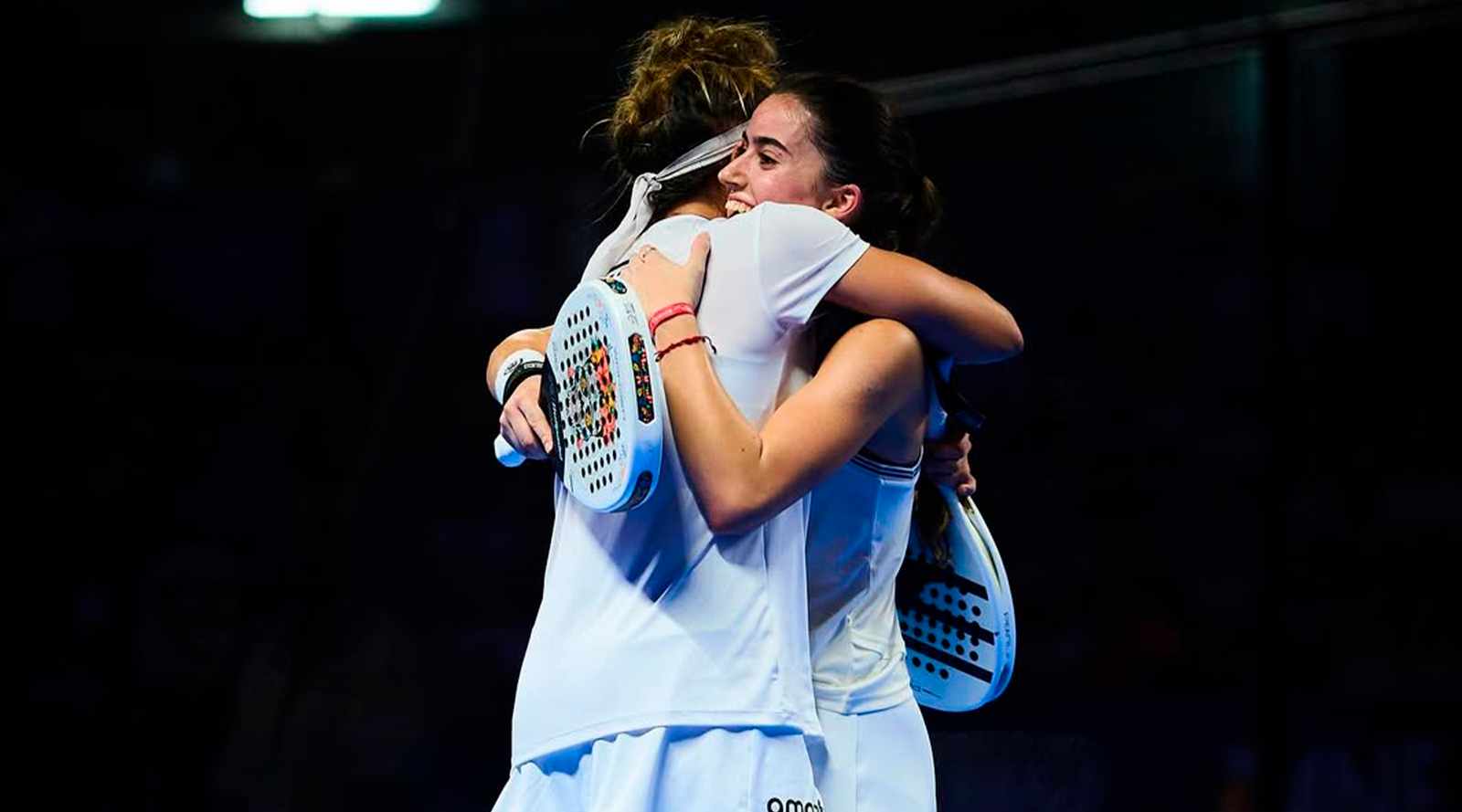 Bea y Claudia Conquistan el Premier Padel Acapulco 2025