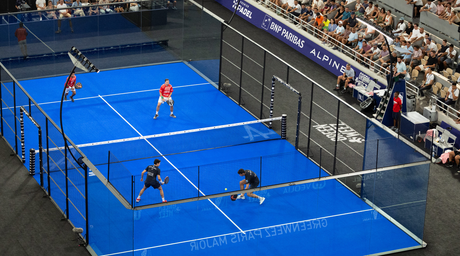 ¿Cómo se juega al pádel? Guía para principiantes