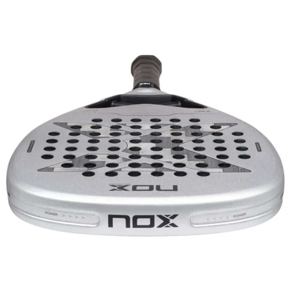 Pala NOX AT10 Genius Attack 12K Alum XTREM Agustín Tapia 2027 para Pádel