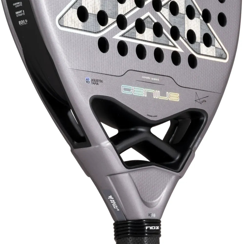 Pala NOX AT10 Genius Attack 18K Alum Agustín Tapia 2027 para Pádel