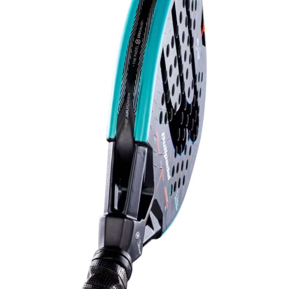 Pala Bullpadel XPLO 02 Martín Di Nenno 2027 para Pádel