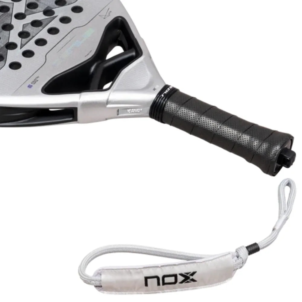 Pala NOX AT10 Genius 12K Alum XTREM Agustín Tapia 2027 para Pádel