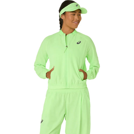 chamarra asics match jacket mujer color illuminate green para tenis con tejido elástico y secado rápido