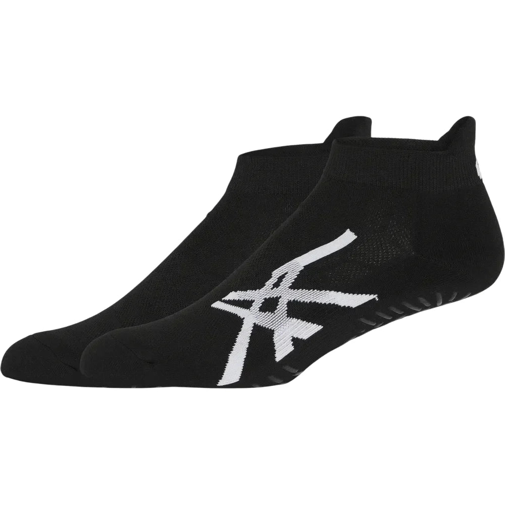 par de calcetas asics ankle negras con sujeción y ventilación