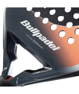 pala híbrida bullpadel elite w26 controlable y versátil para pádel
