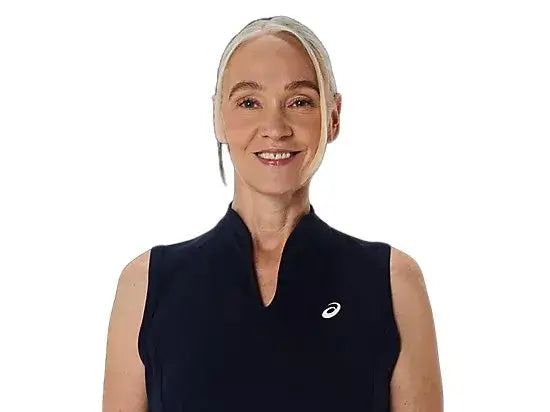 camiseta deportiva asics sin mangas azul marino para mujer con logo blanco