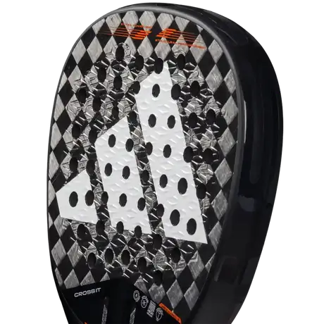 pala adidas 2025 cross it con gran salida de bola y control ajustado