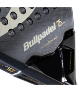 bullpadel flow legend pala negra dorada para jugadoras que buscan potencia