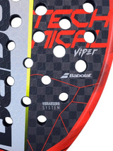 diseño frontal pala babolat technical viper con detalles en negro y verde