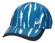 gorra asics azul con estampado tie-dye blanco y visera negra