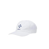 gorra lacoste blanca daniil medvedev edición especial con logo dm