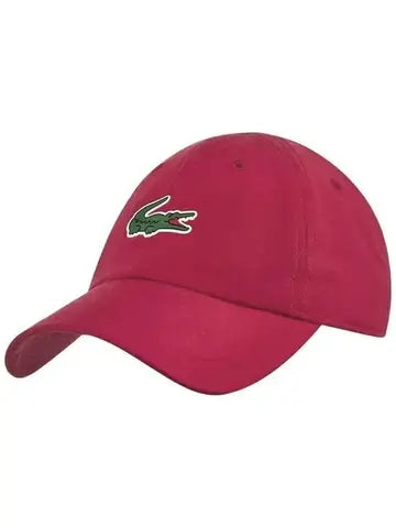 gorra lacoste roja vino monocromática con logo cocodrilo bordado