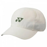 gorra yonex beige con visera curva y ajuste trasero flexible
