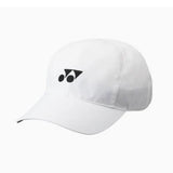 gorra yonex blanca con logo negro bordado y visera curva ajustable
