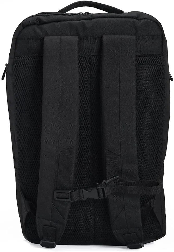 mochila deportiva Yonex con múltiples compartimentos para accesorios