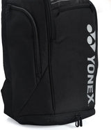 mochila negra Yonex ideal para transportar equipo de pádel
