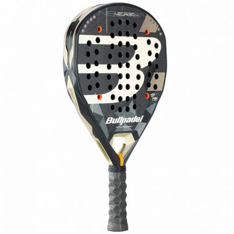 pala de pádel profesional bullpadel neuron 02 con efecto 3d grain