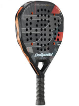bullpadel neuron edge 2026 con carbono aluminizado 12k para rigidez y durabilidad