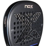 raqueta de padel nox carbon quantum forma redonda y equilibrio medio