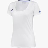 playera babolat mujer blanca con detalles en azul diseño moderno