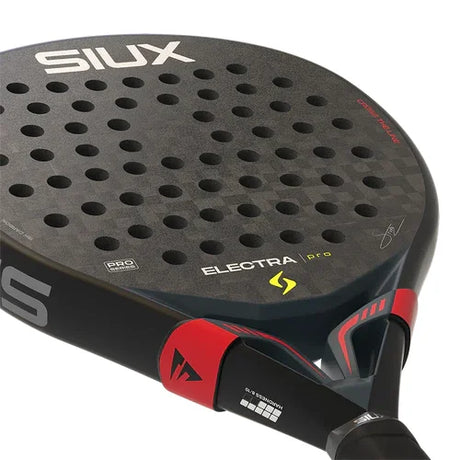 pala padel siux electra 2026 diseño shadow red con acabado arenoso y tacto firme