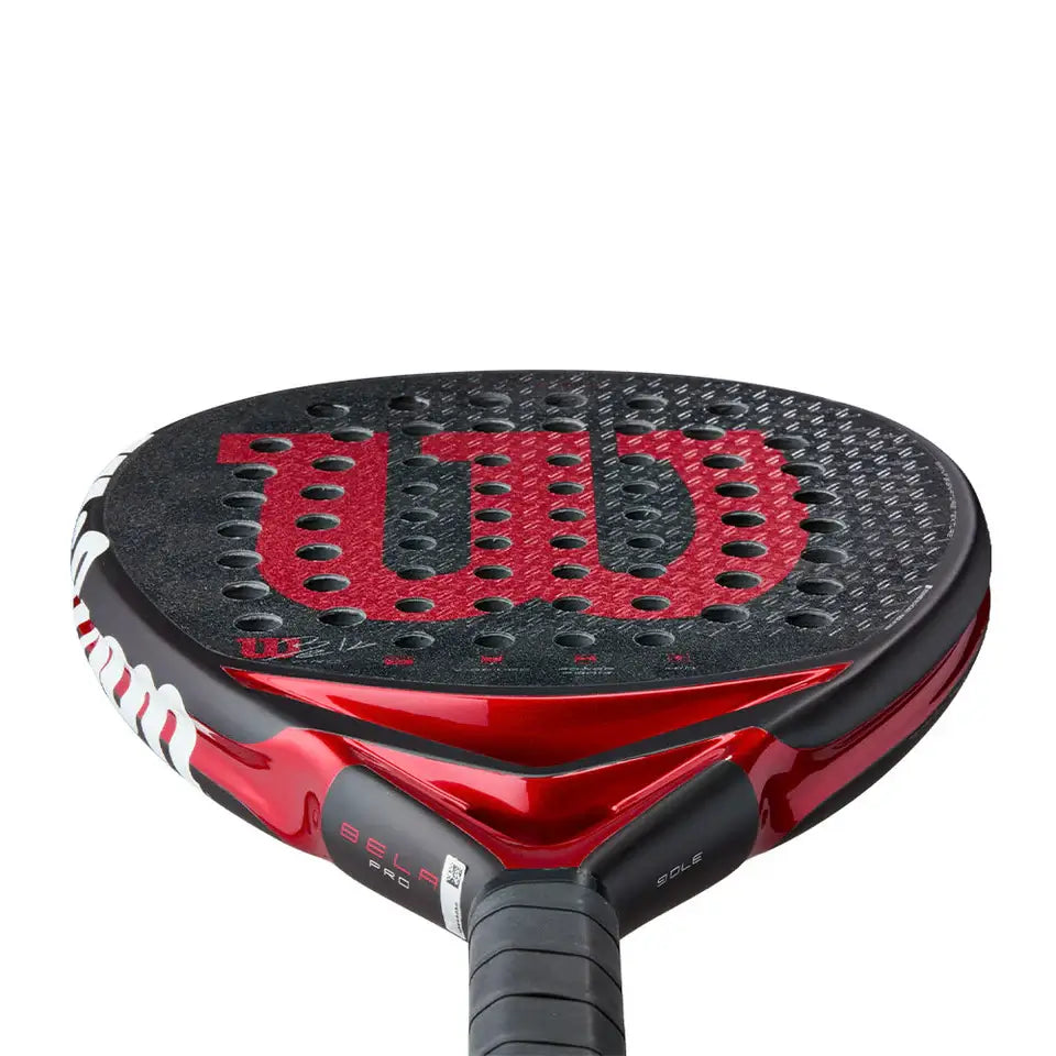 pala de pádel wilson bela pro v3 ligera y maniobrable para ataque rápido