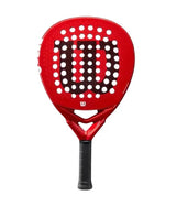 pala wilson bela elite v2.5 roja con forma lágrima y logo perforado