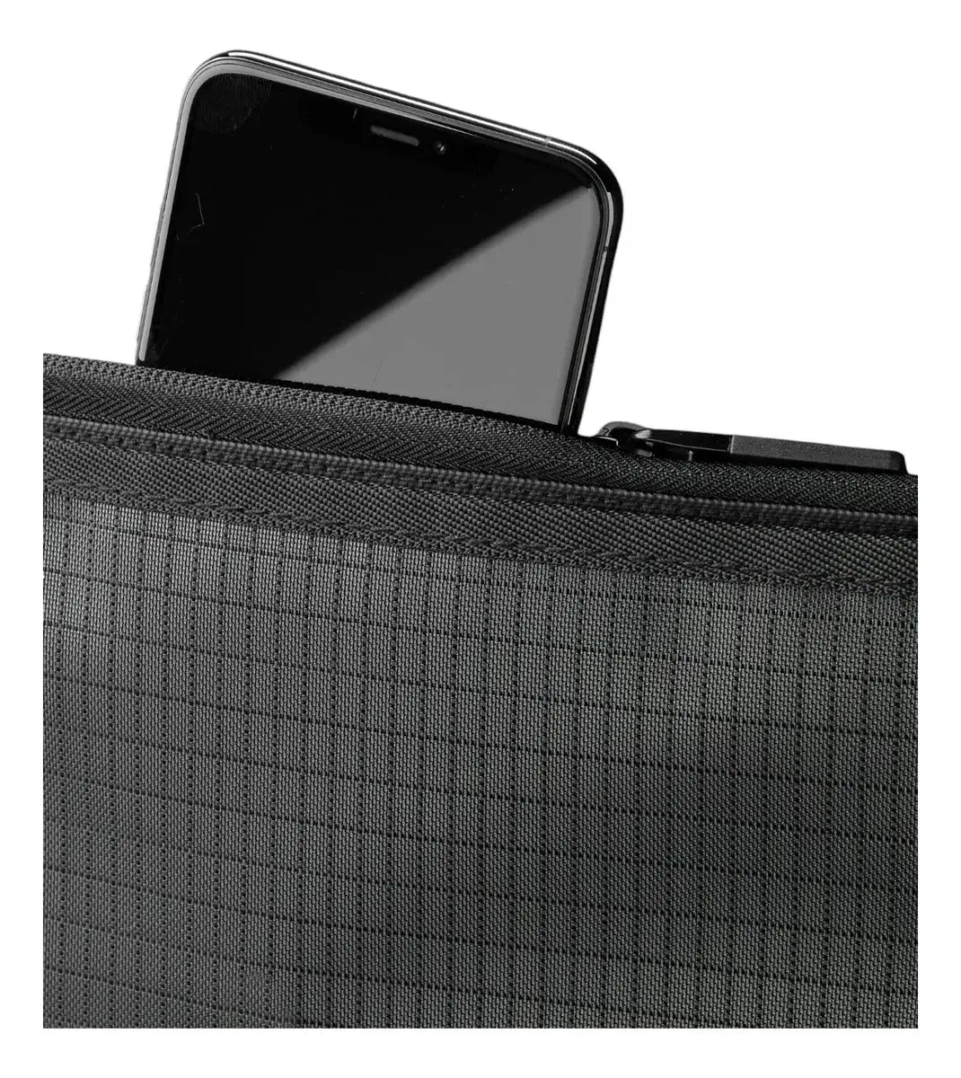 bolso wilson para tenistas con diseño moderno y capacidad amplia