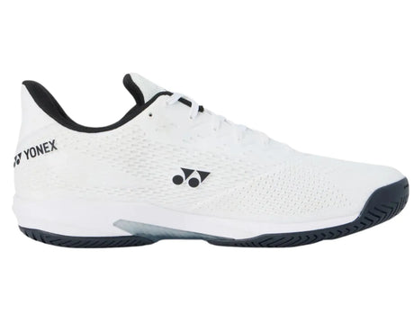 calzado yonex blanco negro con tecnología power cushion para pádel