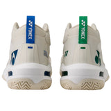 Refuerzo del talón en los tenis Yonex GRPHT THRTTL.